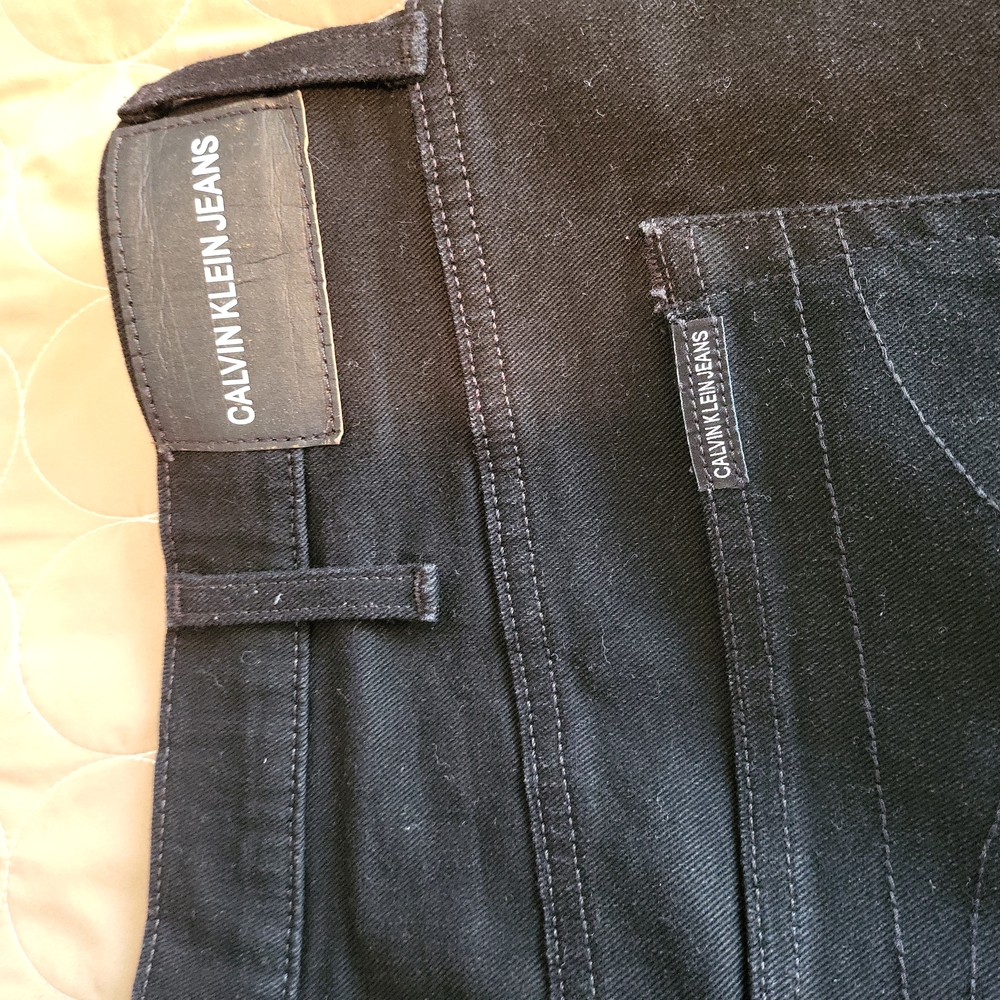 Jeans - Picture 2 of 7